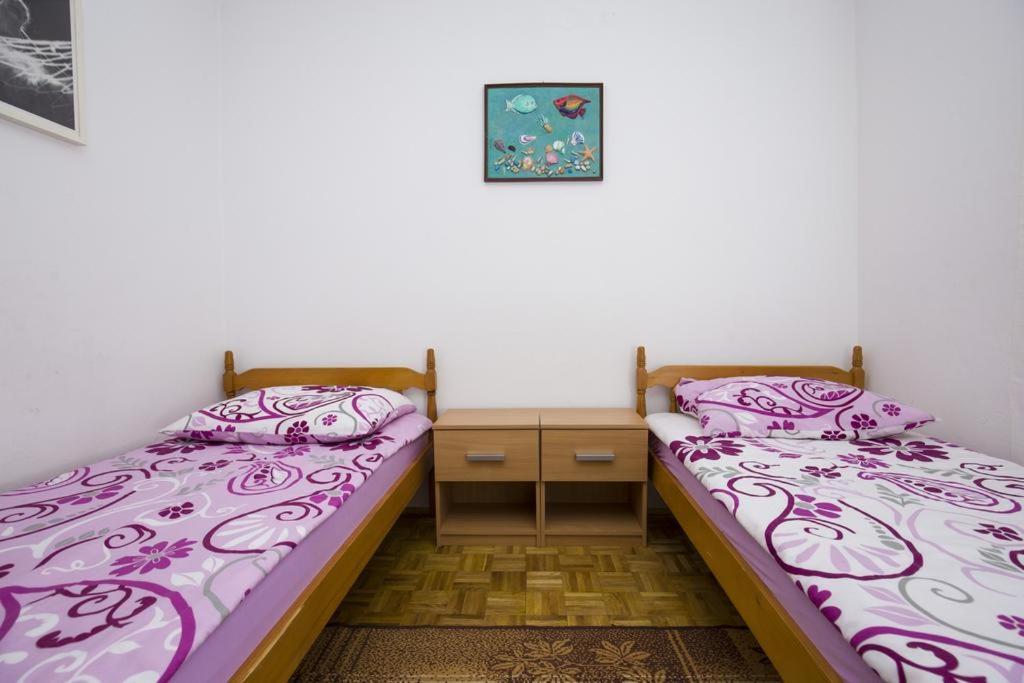 Apartman Laurus Malinska Eksteriør billede