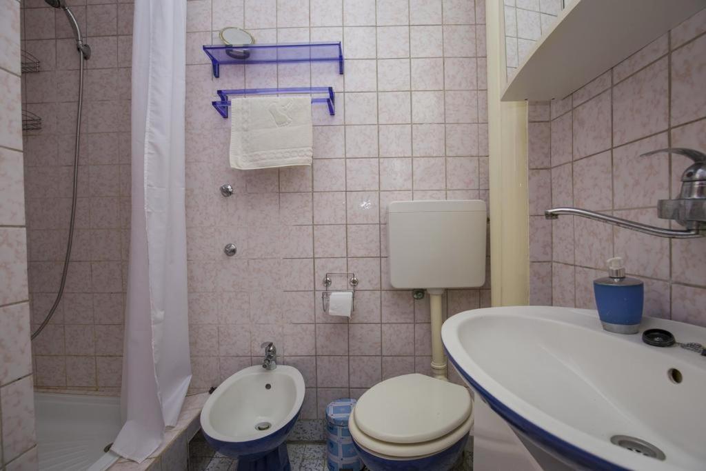 Apartman Laurus Malinska Eksteriør billede